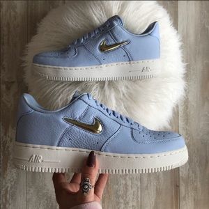nike air force 1 premium lx
